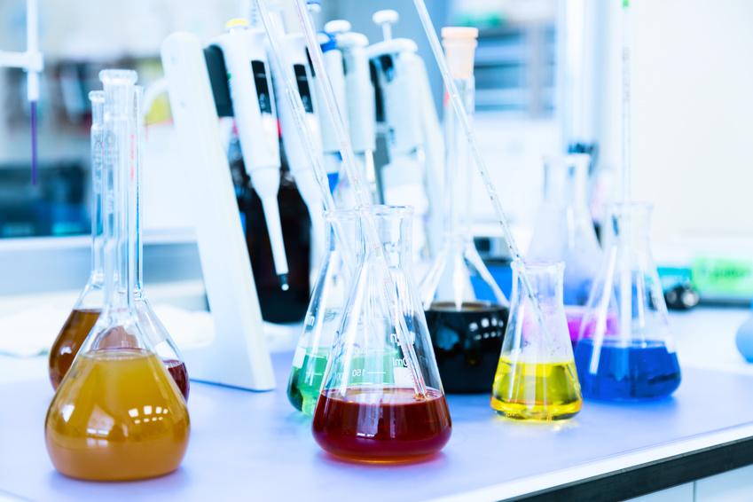 VERRERIE ET CONSOMMABLES DE LABORATOIRE
