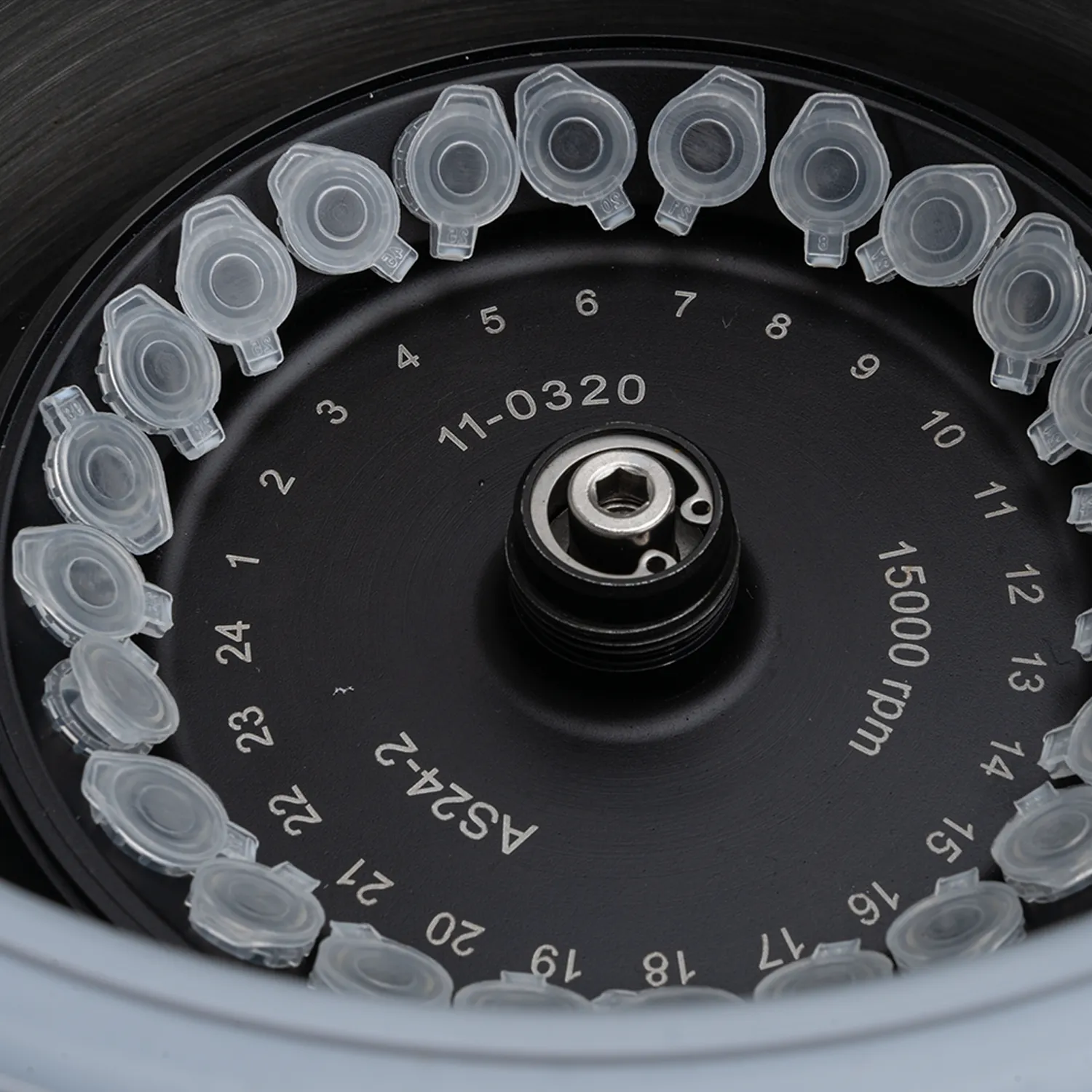 CENTRIFUGEUSE RÉFRIGÉRÉE À GRANDE VITESSE D1524R